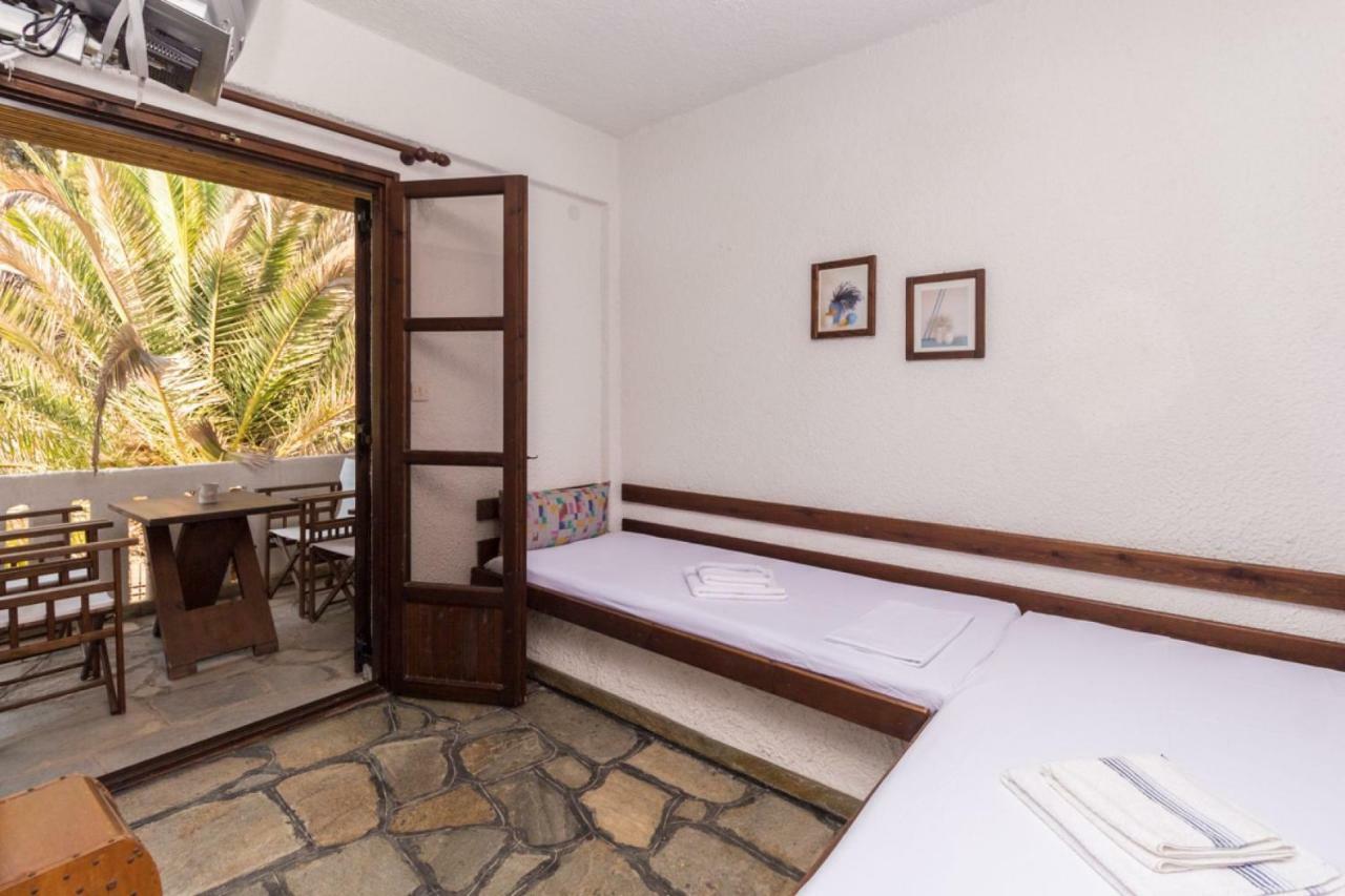 Ta Pefka Apartment Nikiti  Exterior photo